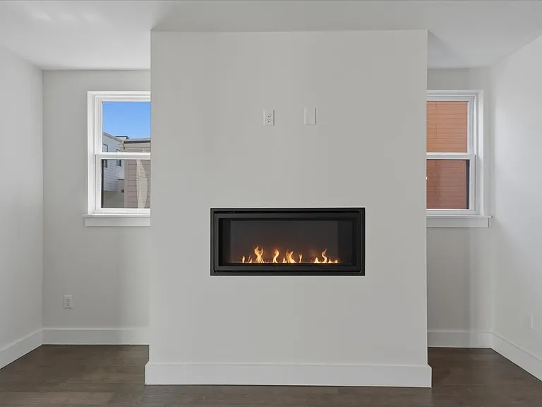 3912 Edwards Rd — Photo 24