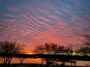 230 Lago Ln, Nocona, TX 76255