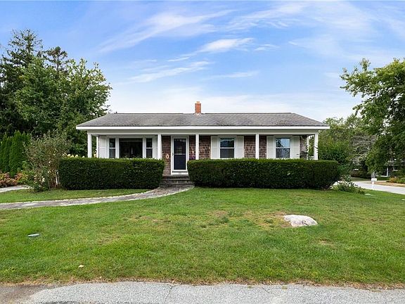 2nd image of 55 Bay View Rd