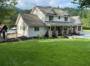 5643 Upper Burningtown Rd, Franklin, NC 28734