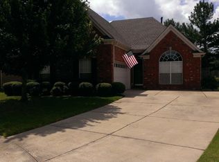 10477 Ashboro Dr, Collierville, TN 38017
