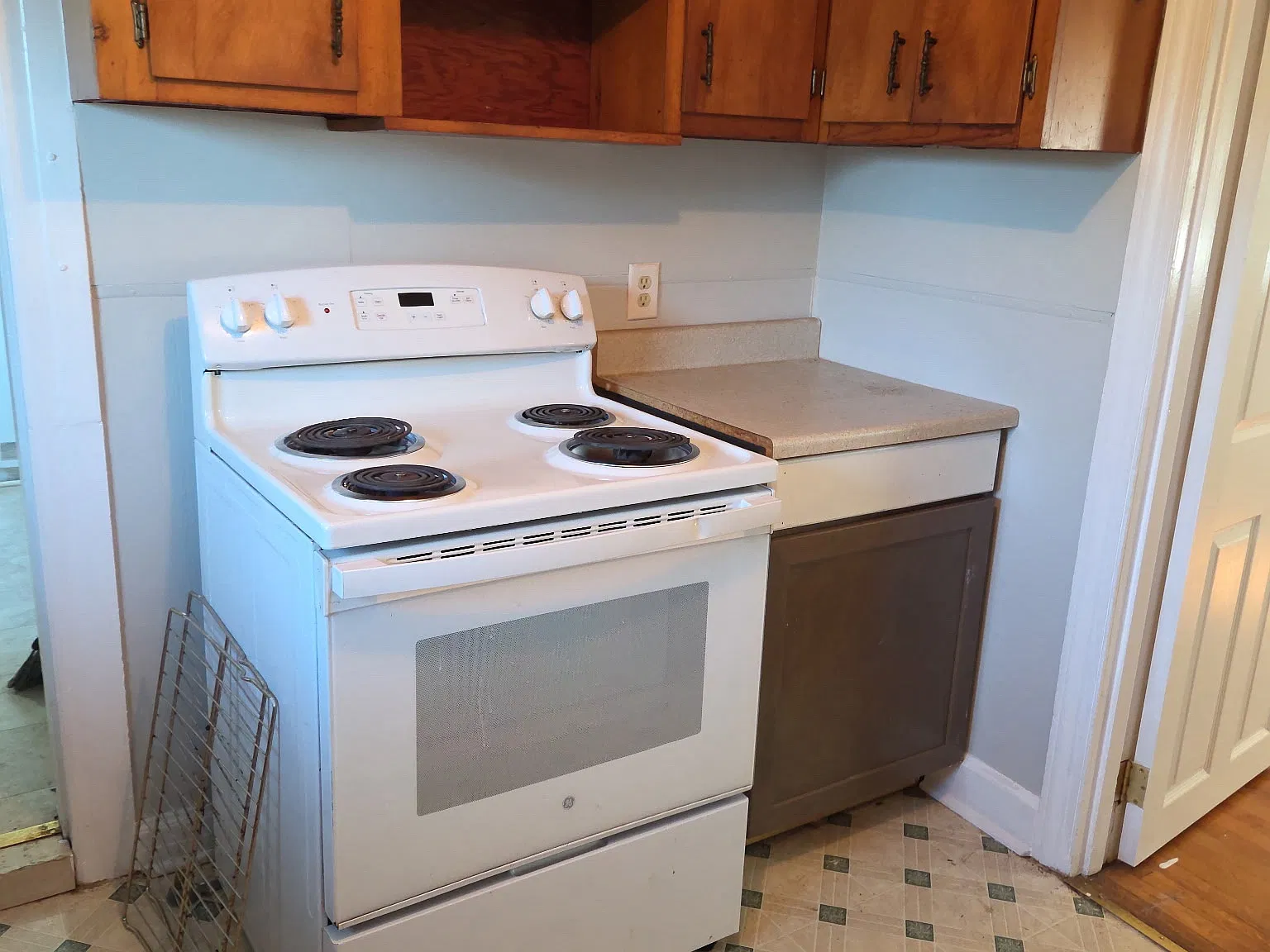 2 bed, 792 sqft, $1,300 — Photo 3