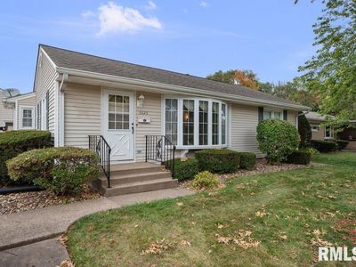 5325 28th Ave, Moline, IL, 61265