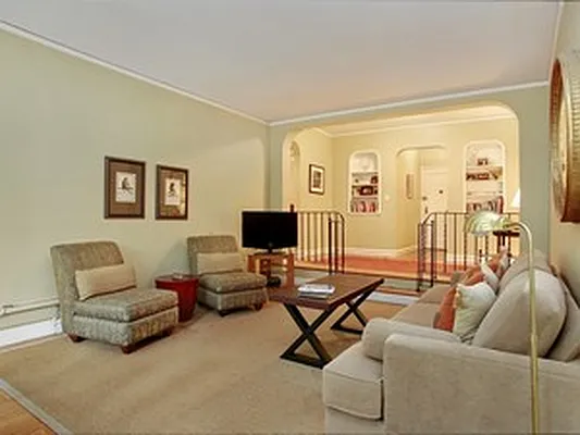 Sold by Corcoran | media 29