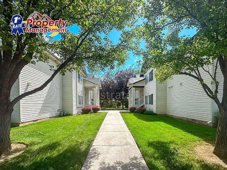 211 N Seafury Ln #202 — Photo 19