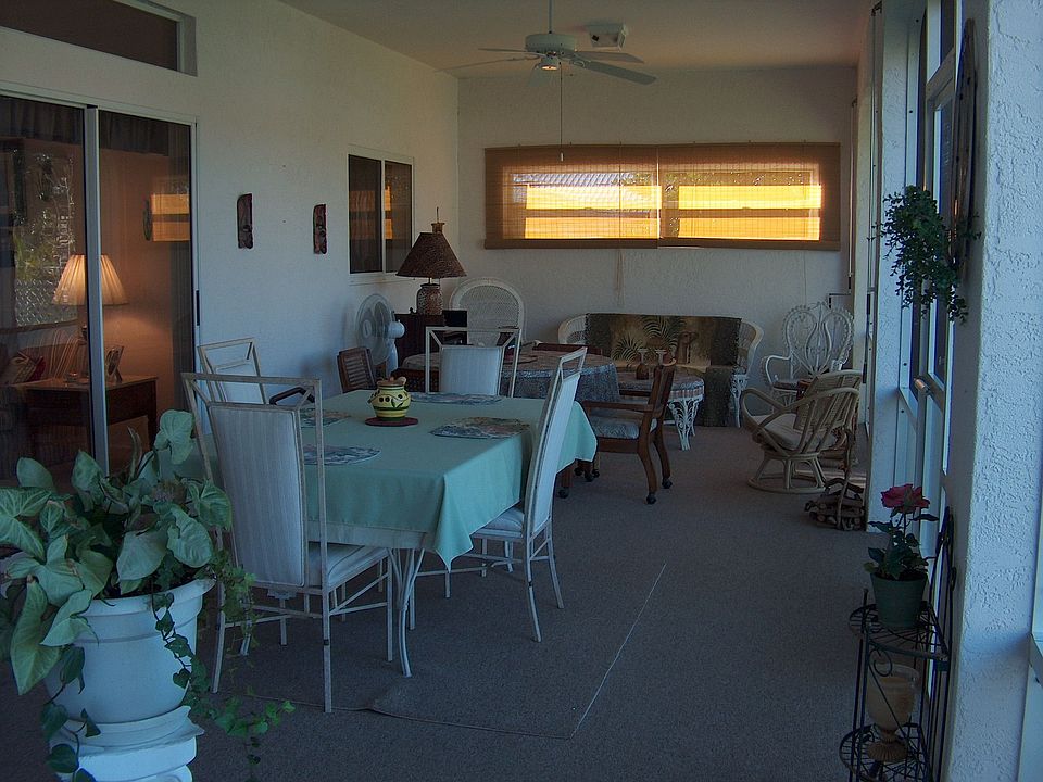 Huge Florida Room