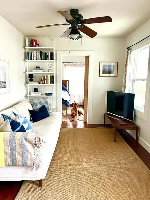 1 bed, 700 sqft, $2,700 — Photo 3