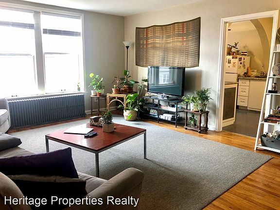 2nd image of 3434 Shenandoah Ave #4