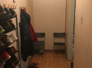 909 S Bishop St #1, Chicago, IL 60607