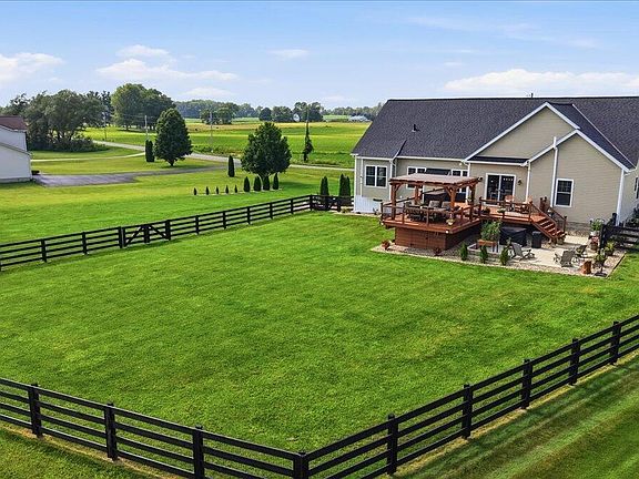 2nd image of 2686 Rich Hill Rd
