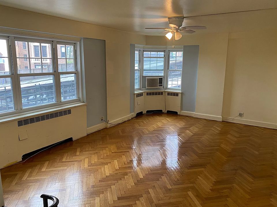 1st image of 120 Cabrini Blvd APT 17