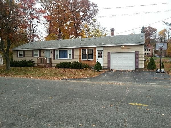 1st image of 44 Montrose St
