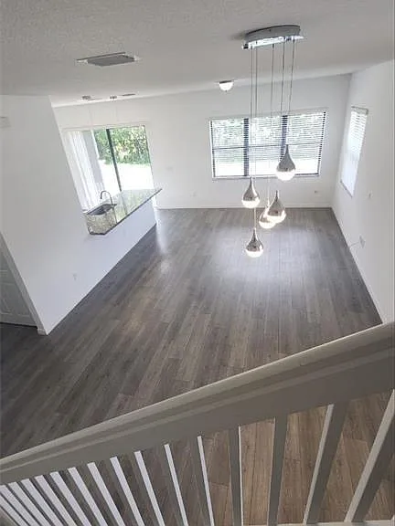 9015 Madrid Cir — Photo 12