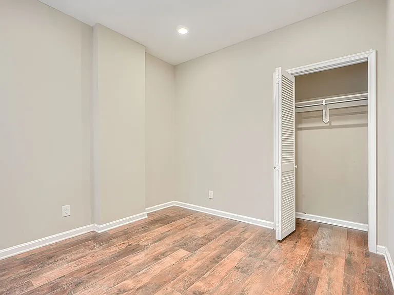 446 N Linwood Ave #2 — Photo 7