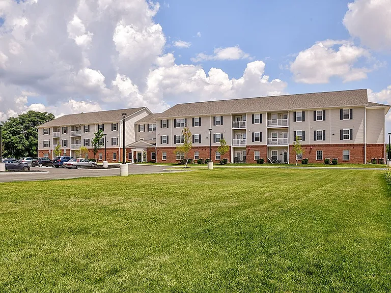 Wheatland Crossing I — Photo 44