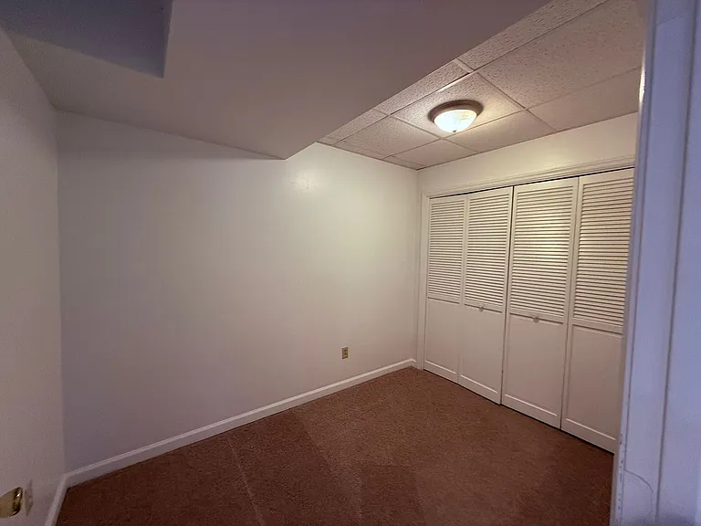 120 Flagg Ct — Photo 5