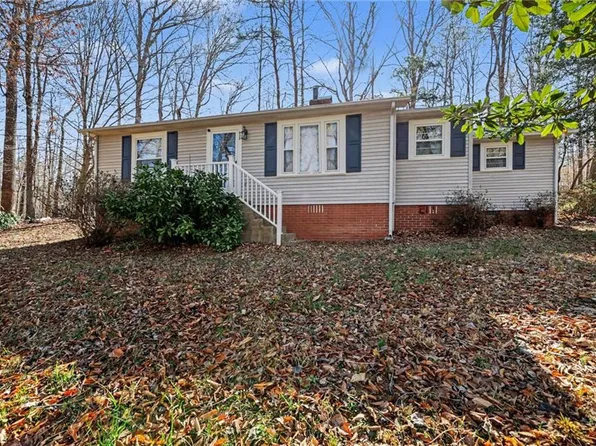 952 Andrew Hunter Rd, Franklinville, NC 27248