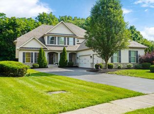 4426 Yellow Wood Dr, Dublin, OH