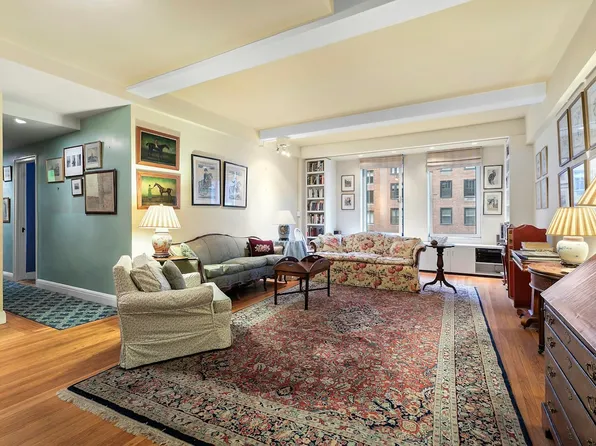 435 East 57th Street 7B image 1 of 8