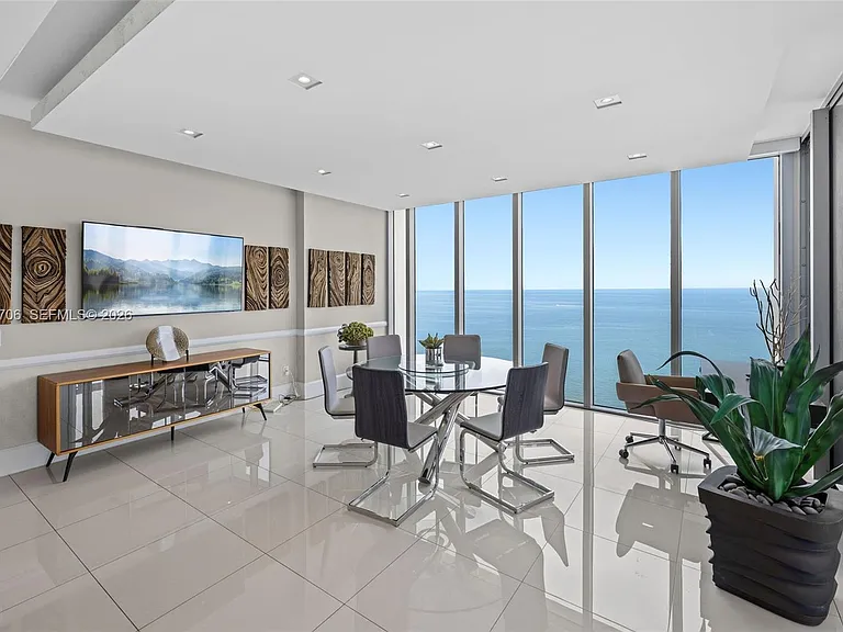 6899 Collins Ave #2708 — Photo 9