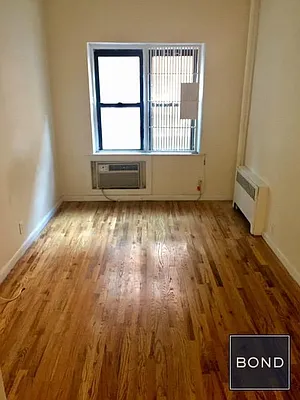 Rented by Bond New York | media 9