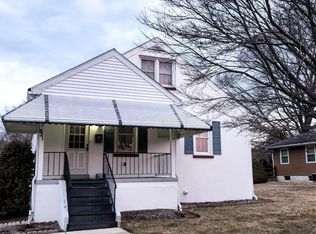 821 W 2nd Ave, Parkesburg, PA 19365