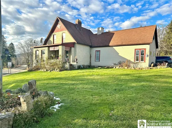 3749 Nys Rte #417, Kill Buck, NY 14748