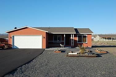1st image of 410 Airport Way N
