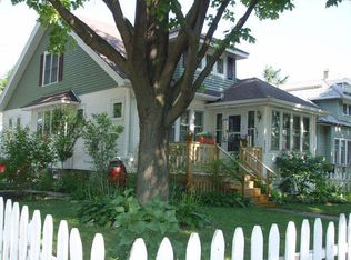 3003 N 57th St, Milwaukee, WI 53210