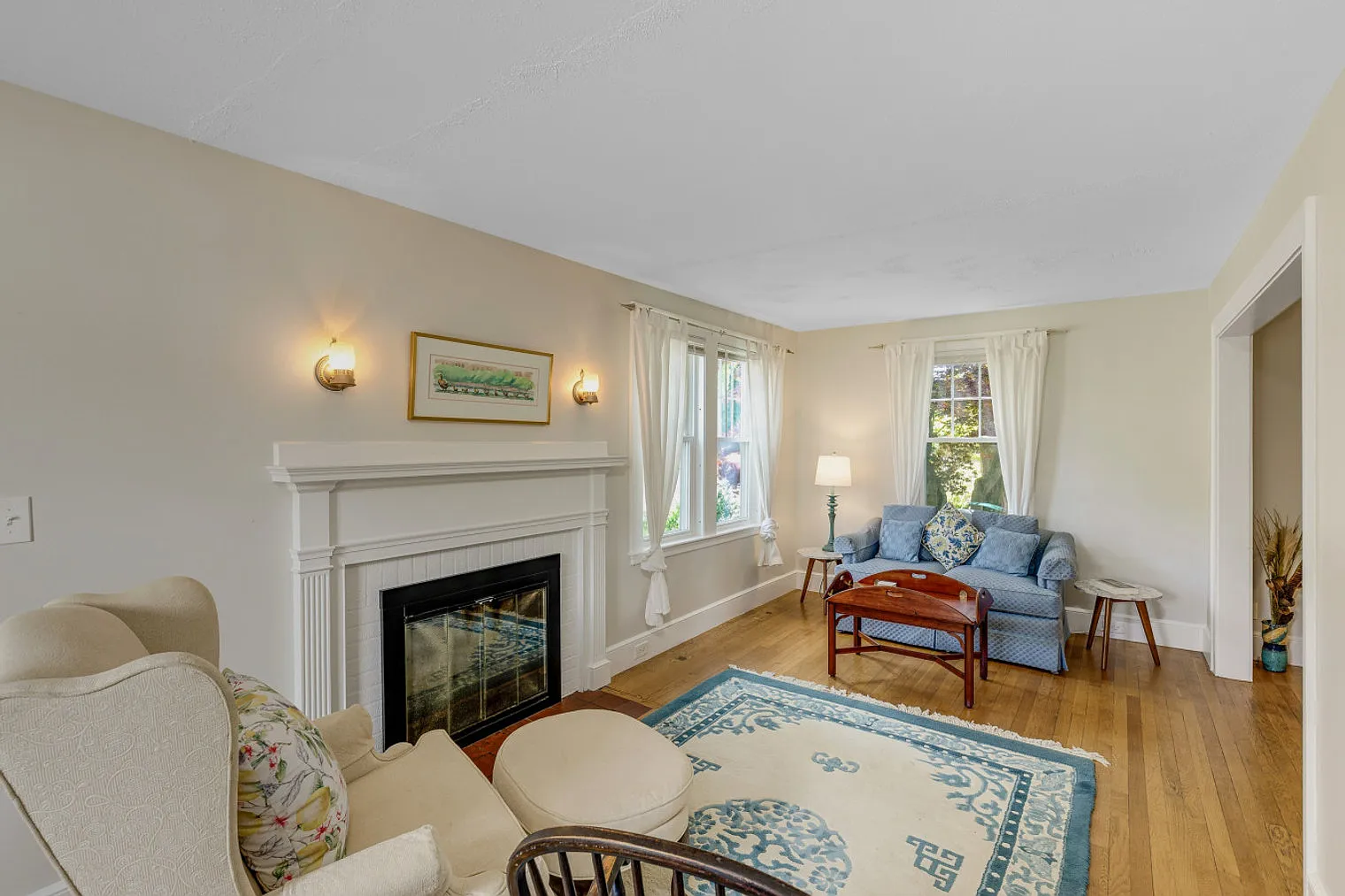 3 bed, 2.0 bath, $2,467 — Photo 1