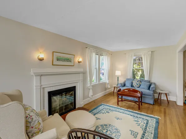 199 State Highway 129 #Id1631122p, Marblehead, MA 01945