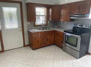 54 Fenner Ave, Riverside, RI 02915