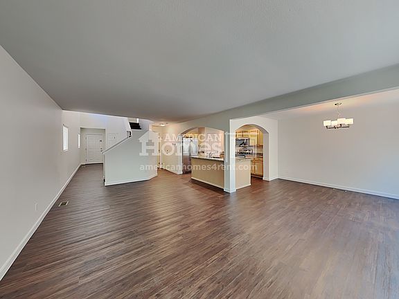 5th image of 17918 73rd Ave E