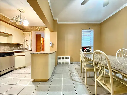 Sold by Remax Real Estate Professionals | media 4