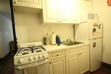 Rented by Dynamik Realty