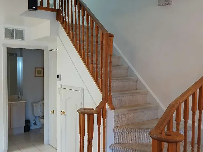 312 Grandview Way — Photo 5