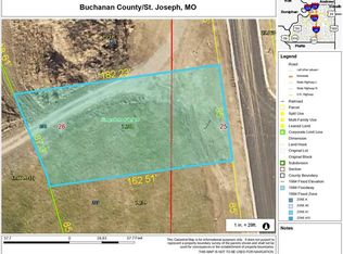 4600 Valley Ridge Dr, Saint Joseph, MO 64505