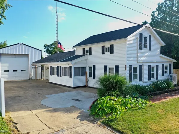 513 W Main St, Holmesville, OH 44633