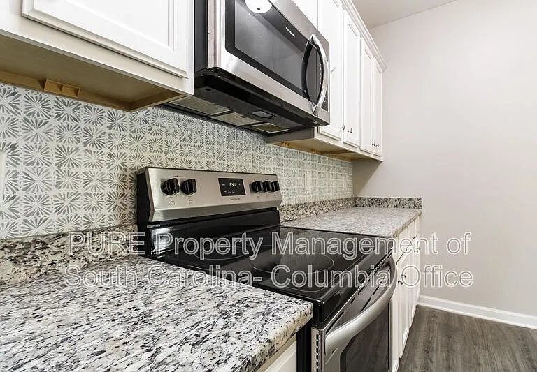 19 Grayson Grove Ct — Photo 12