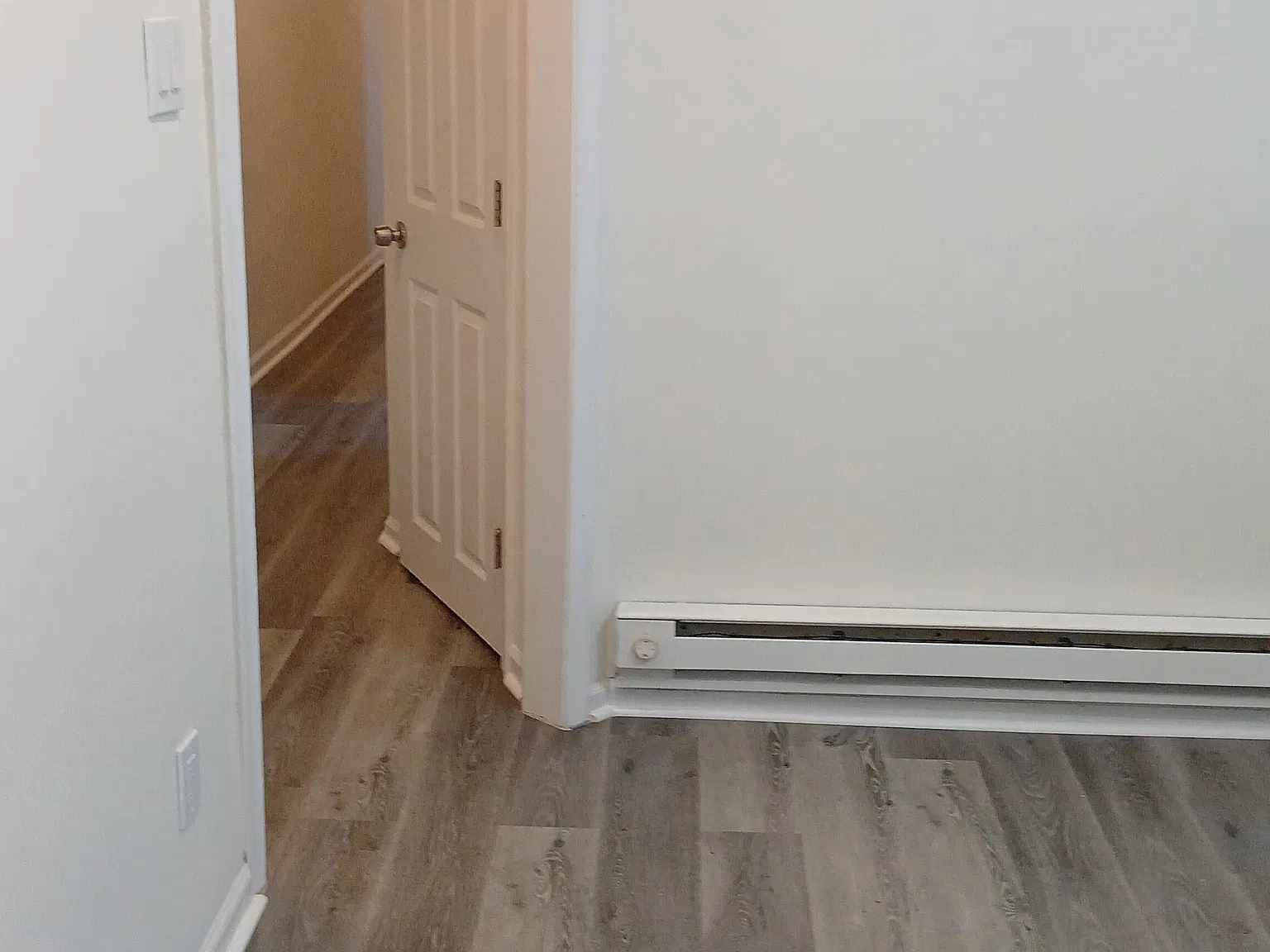 18 E Bringhurst St — Photo 2