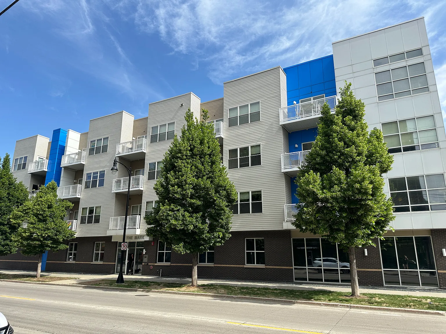 Marks Apartments — Photo 3
