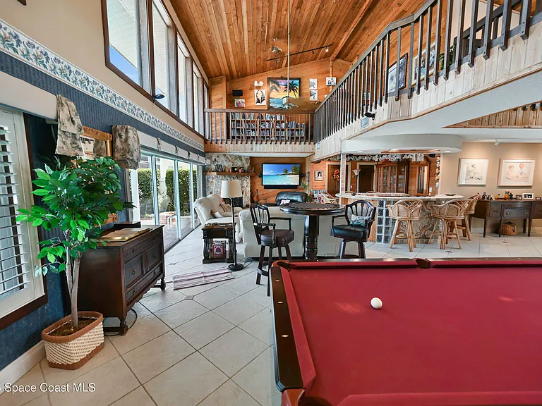 2230 Sykes Creek Dr — Photo 23