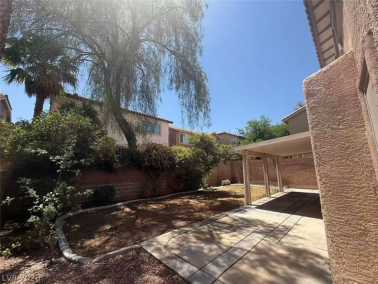 209 Depaul Ct — Photo 14