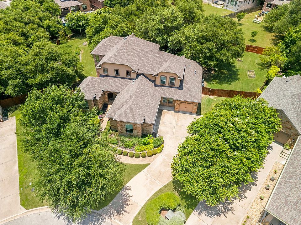 1st image of 170 Kinloch Ct