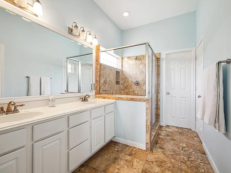 4015 Warchest Ct — Photo 19