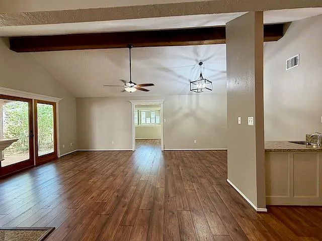3602 Chapel Square Dr — Photo 14