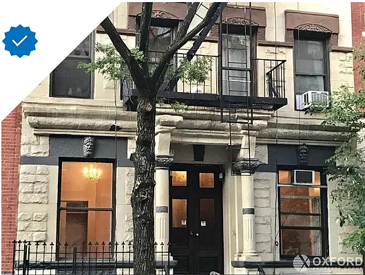 Rented by Oxford Property Group | media 104