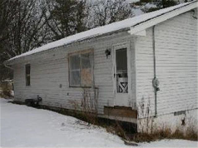 2nd image of 140 W Center Street