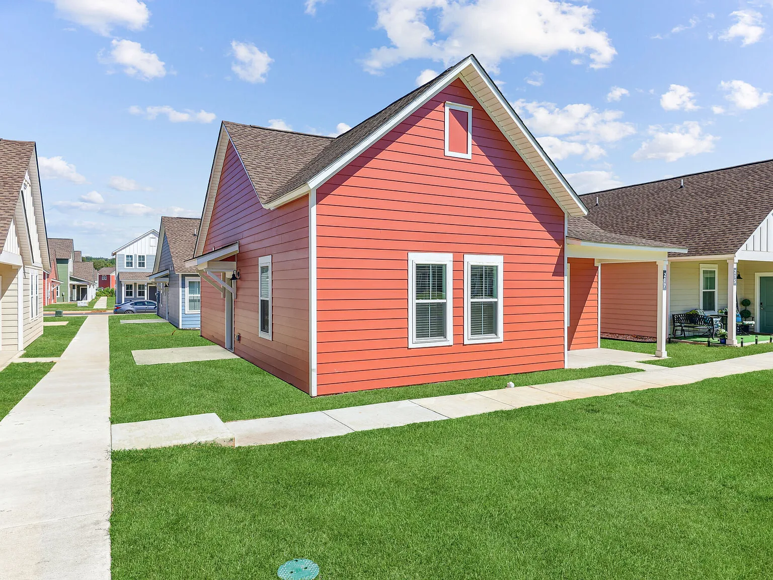 Hamlet at Midcity - Homes for Rent — Photo 3