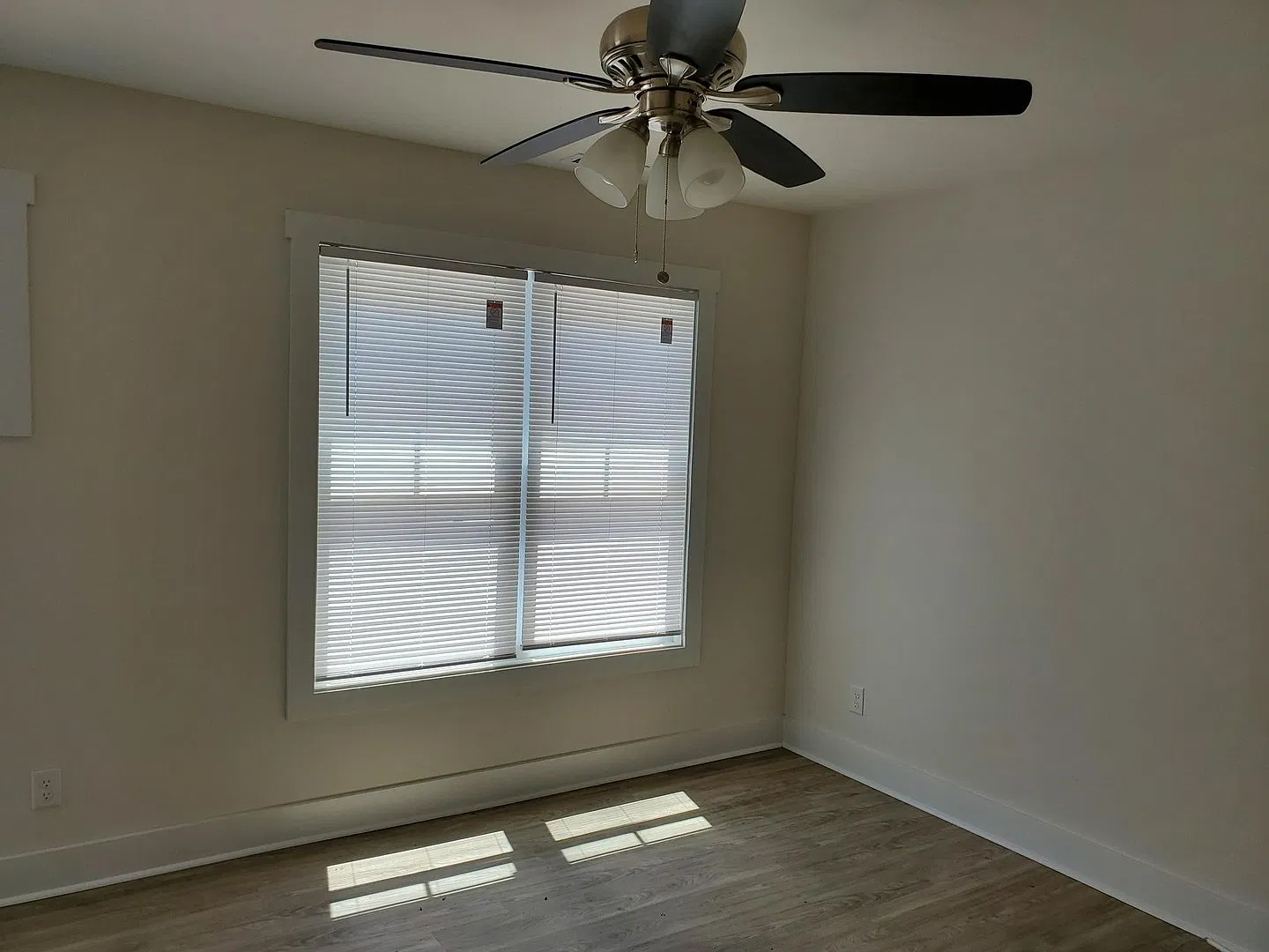 203 N. Dillard Unit E-Blackstone-Ft Barfoot Area — Photo 2